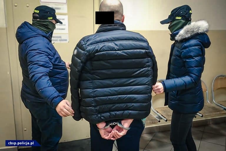 Członek włoskiej mafii zatrzymany w Krakowie przez „łowców cieni” CBŚP