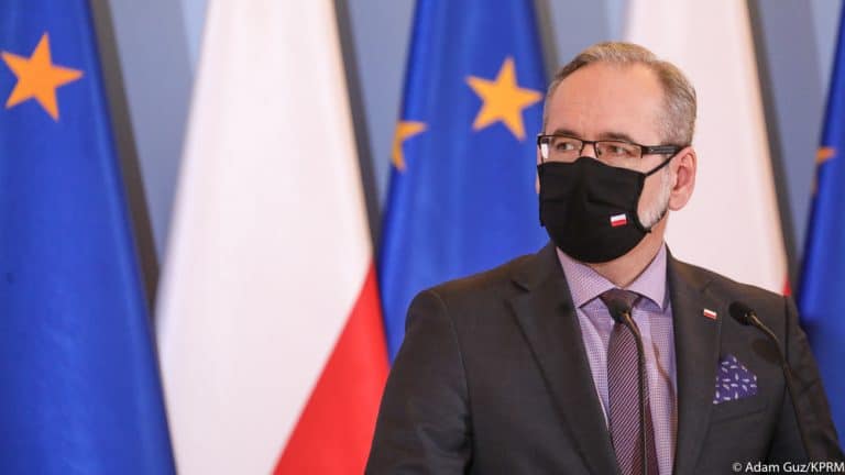 Niedzielski: Od 28 grudnia do 17 stycznia kwarantanna narodowa!
