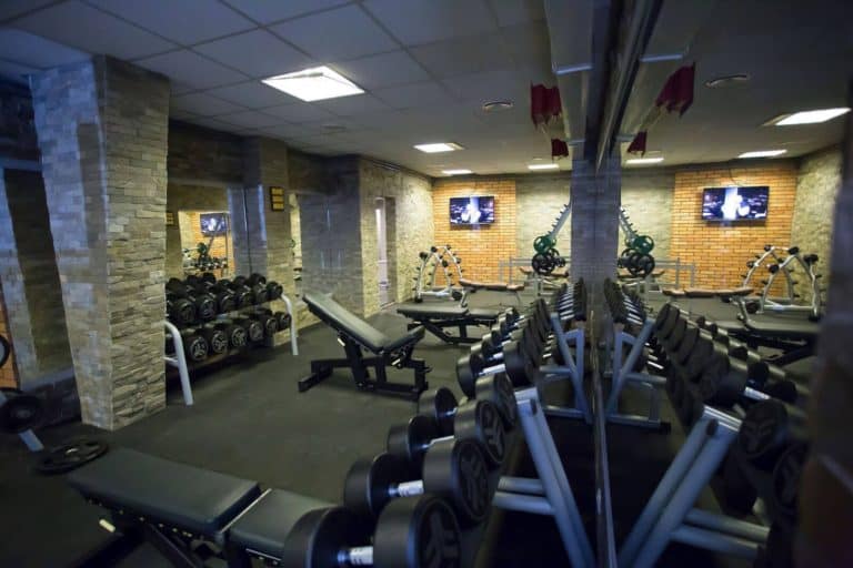W sumie sieci fitness i siłownie mogą zapłacić 32 mln zł kary za niestosowanie się do obostrzeń