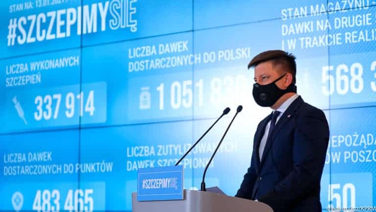 Michał Dworczyk: Zaczynamy szczepienia masowe