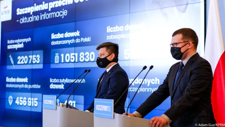 Dworczyk: 25 stycznia rozpoczną się szczepienia populacyjne dla seniorów