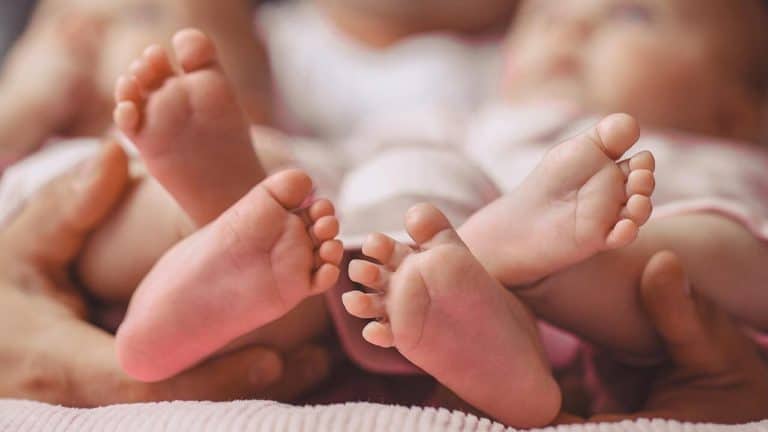 W Poznaniu urodziły się pięcioraczki – cztery dziewczynki i chłopiec