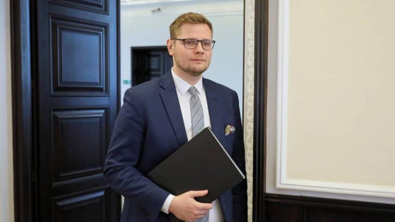 Michał Woś: Zgłaszamy rektora WUM do prokuratury