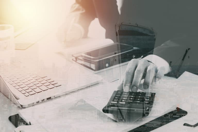 Zatrzymani za fikcyjne faktury na ponad 3.5 mln zł