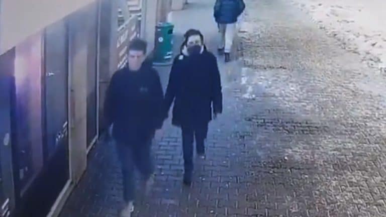 Kolejny kościół zdewastowany, zniszczono zabytkowe drzwi