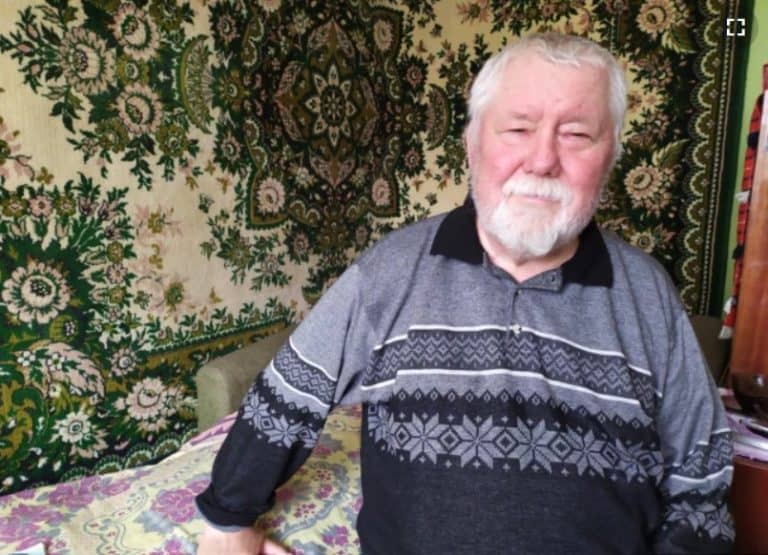 Ojciec uwięzionego Andrzeja Poczobuta: „Tak, jesteśmy Polakami i pozostaniemy Polakami. On umrze, ale będzie się trzymał swojego…”
