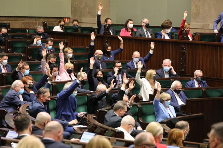 Sobolewski: Klub wyciągnie konsekwencje wobec posłów PiS przeciwnych ustawie ratyfikacyjnej