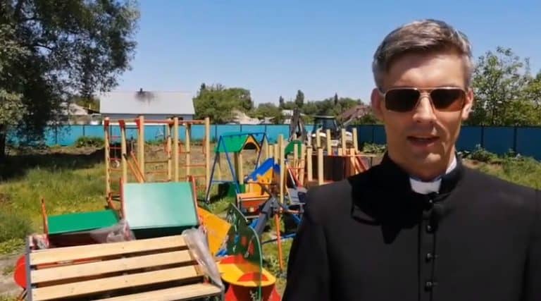 Ruszyła budowa placu zabaw dla polskich dzieci w Kazachstanie