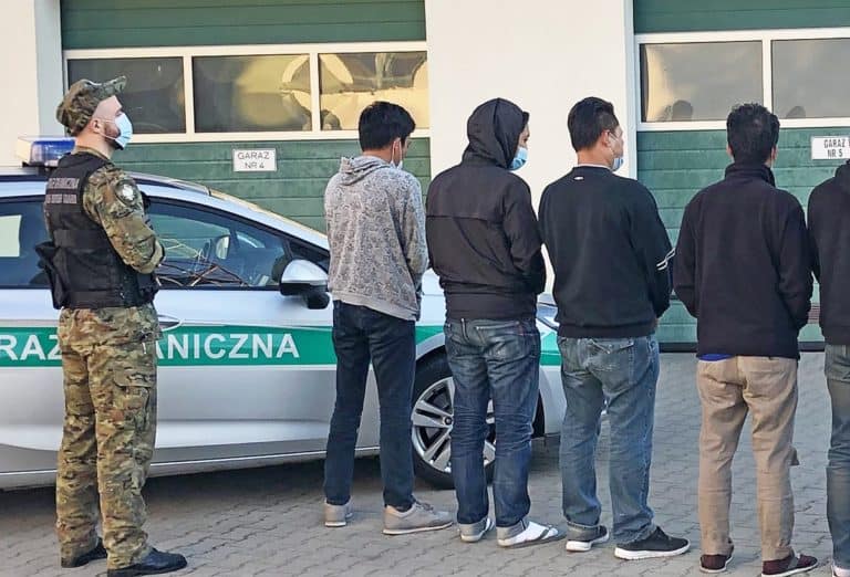 Imigranci z Indonezji zatrudnieni nielegalnie we Włodawie