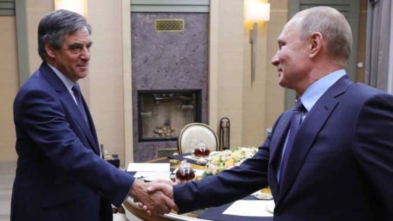 Były premier Francji zatrudniony przez Kreml