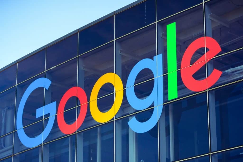 Francja nałożyła na Google i Facebooka kary w wysokości 150 mln euro