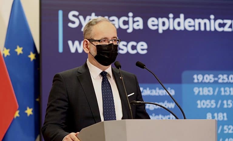 Niedzielski: Osoby zaszczepione nie wchodzą w limity dlatego, że…