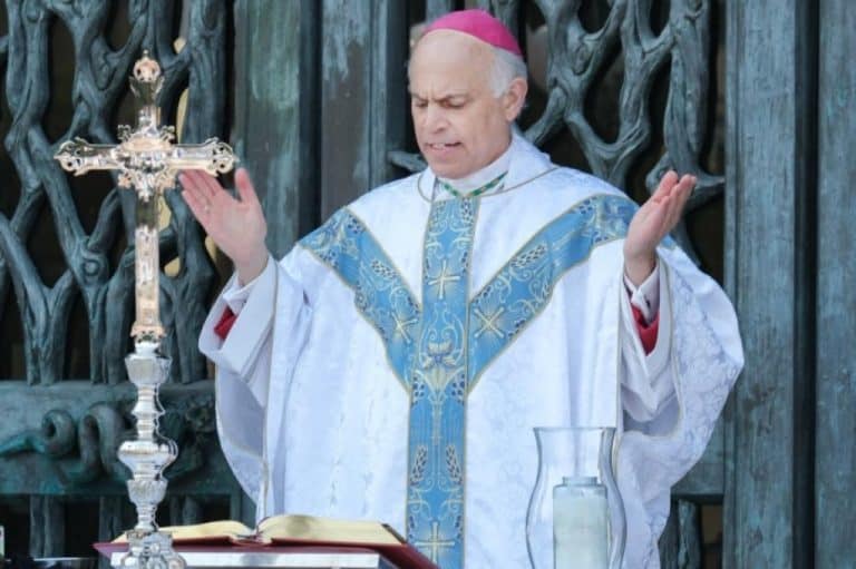 Arcybiskup San Francisco skrytykował Nancy Pelosi za wspieranie aborcji
