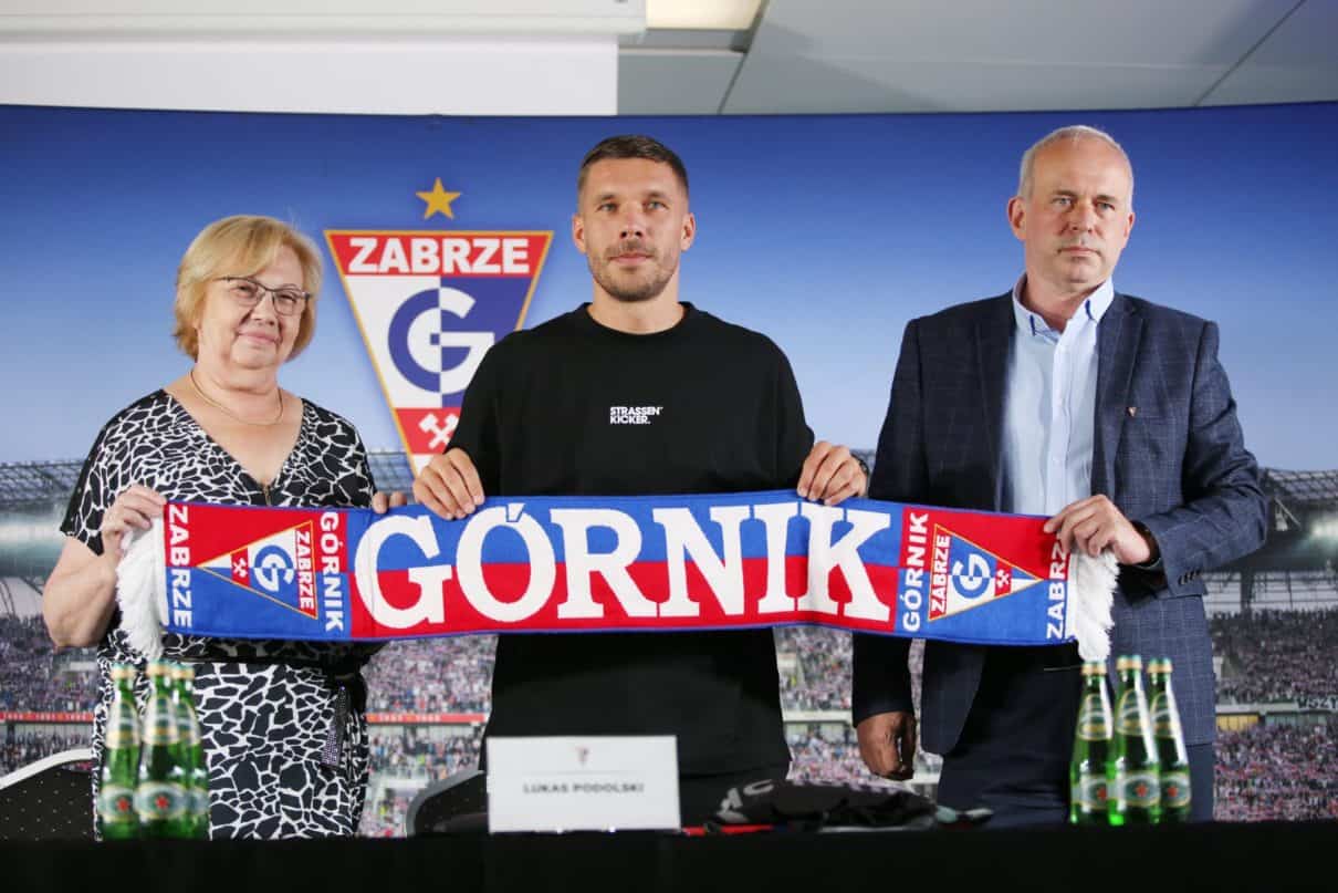 Podolski podpisał kontrakt z Górnikiem Zabrze: „Jestem w domu”