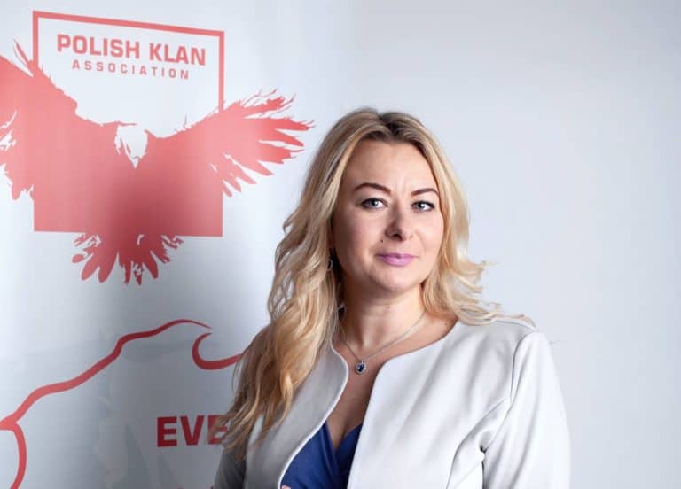 Propagowanie patriotyzmu i narodowego ducha wśród londyńskiej Polonii – Malwina Kukaj i działalność Polish Klan Association