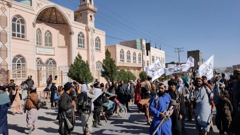 Mapa: aktualna sytuacja w Afganistanie, walki o Herat, Kandahar i Laszkargah