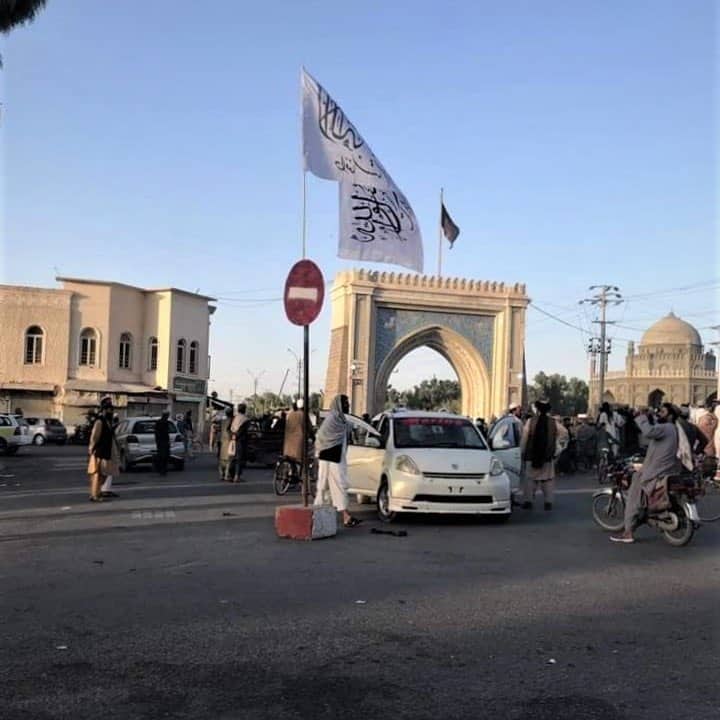 Dobiegły końca walki o Kandahar. Miasto, w którym zrodził się ruch Talibów, w całości jest w ich posiadaniu