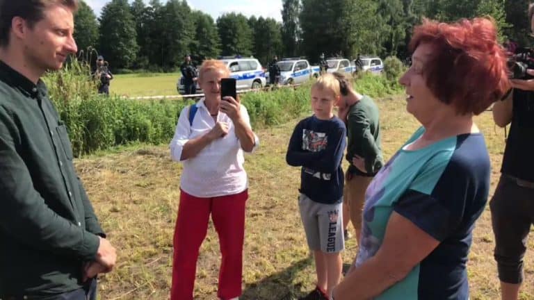 Mieszkanka Podlasia do Franka Sterczewskiego: „Panie pośle, czy pan nie rozumie?”
