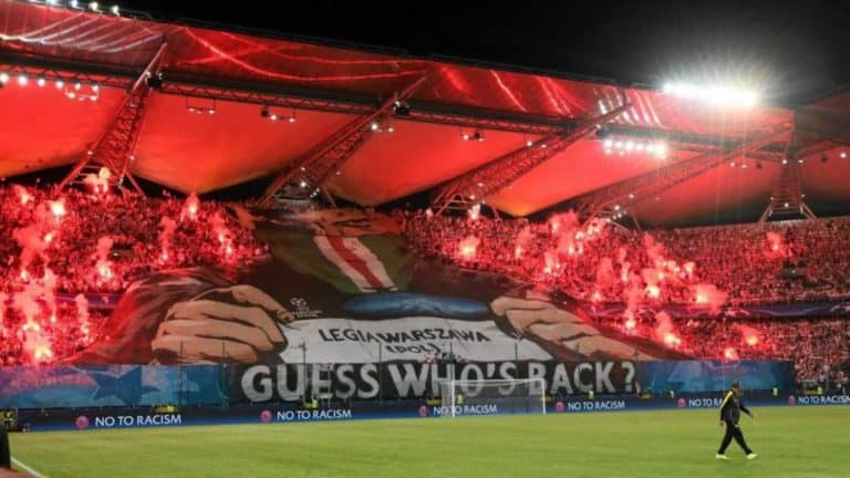 UEFA zamknęła „Żyletę”! To kara za ostatnią oprawę kibiców Legii Warszawa