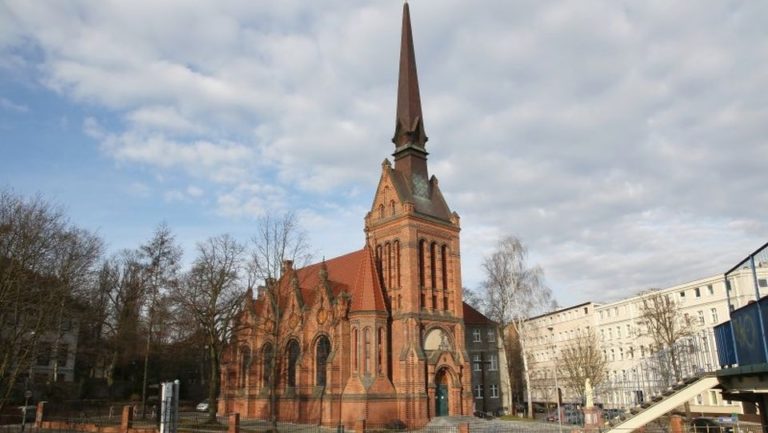 Oto do czego prowadzi podżeganie do nienawiści wobec chrześcijan. Nagranie jest szokujące