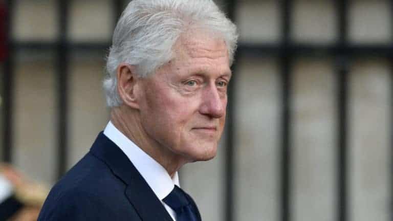 Bill Clinton trafił do szpitala w związku z zakażeniem krwi