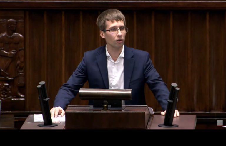 „Polacy czekają na ustawę #StopLGBT” – mocne wystąpienie w Sejmie