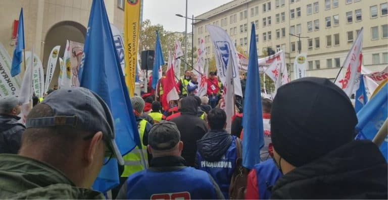 Protest pod przedstawicielstwem Komisji Europejskiej w obronie polskich kopalń