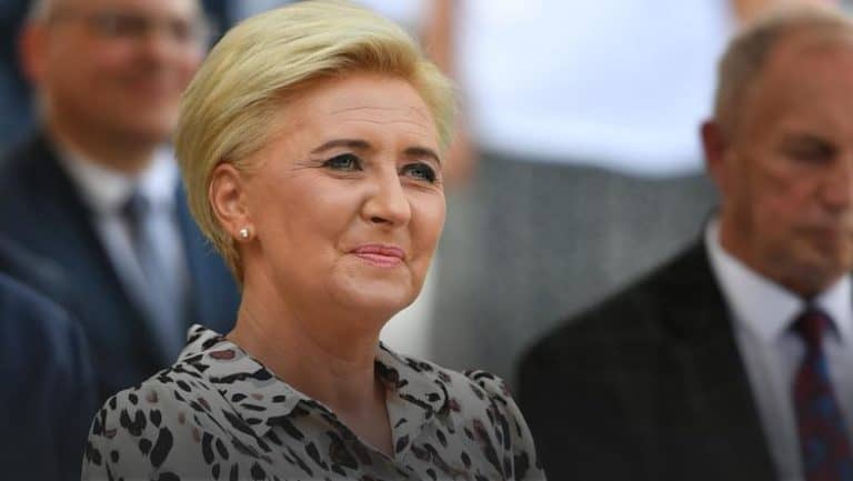 Podczas spotkania Agaty Kornhauser-Dudy z ukraińskimi uchodźcami jej tłumaczem był oskarżony o szpiegostwo Mateusz Piskorski