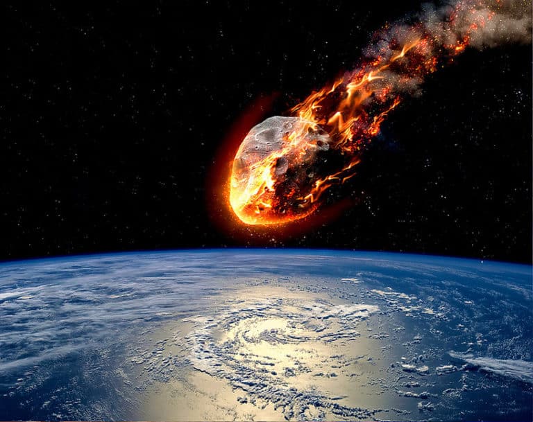 Dr hab. M. Mikołajewski: w najbliższym czasie uderzenia planetoid raczej nam nie grożą, ale lepiej się przygotować
