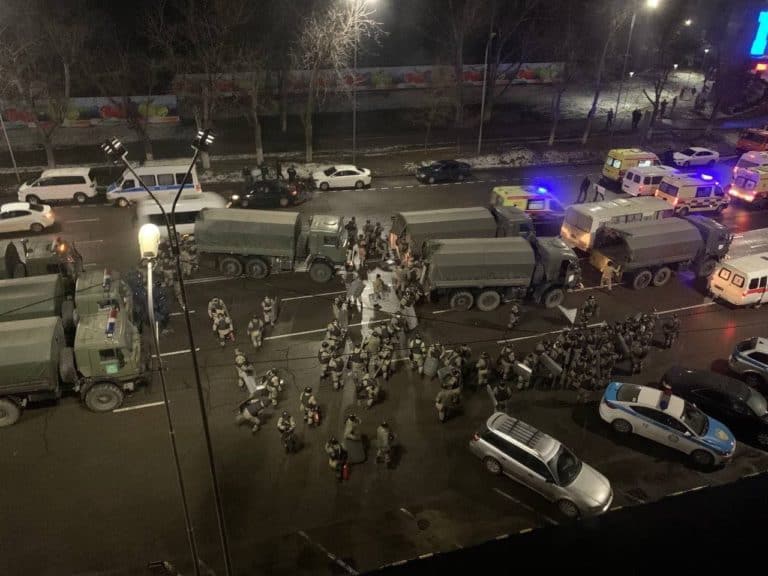 Kazachstan: W obliczu masowych protestów rząd podał się do dymisji