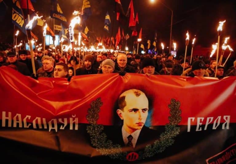 W ostatnim okresie media w Polsce żyją domniemaną możliwością rozwinięcia działań między Ukrainą a Rosją