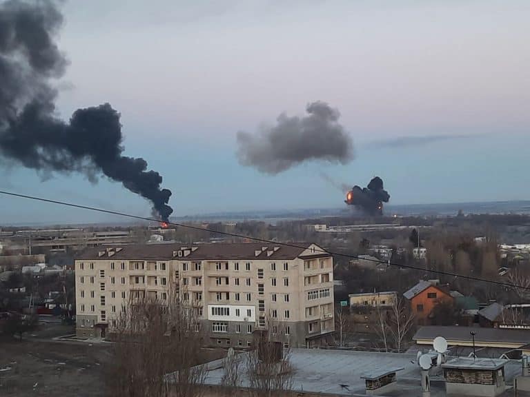 Rosja atakuje Ukrainę, lotnictwo rosyjskie bombarduje ukraińskie miasta