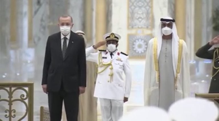 Turcja i Zjednoczone Emiraty Arabskie – nowe otwarcie w stosunkach dwustronnych