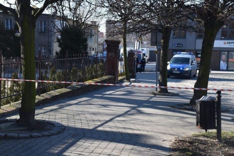 Podwójne zabójstwo w Pleszewie. Dwie osoby pobite na śmierć, trzecia trafiła do szpitala