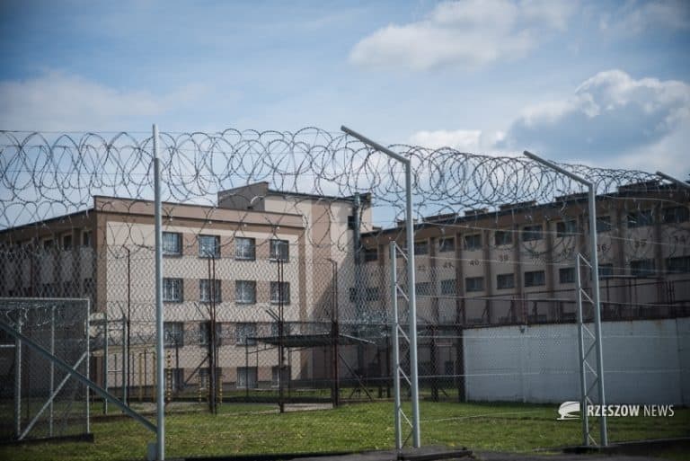 Nie żyje psycholog zaatakowana w zakładzie karnym w Rzeszowie