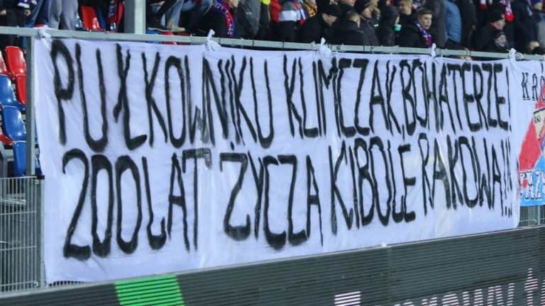 Kibice „Rakowa” pamiętali o urodzinach bohatera