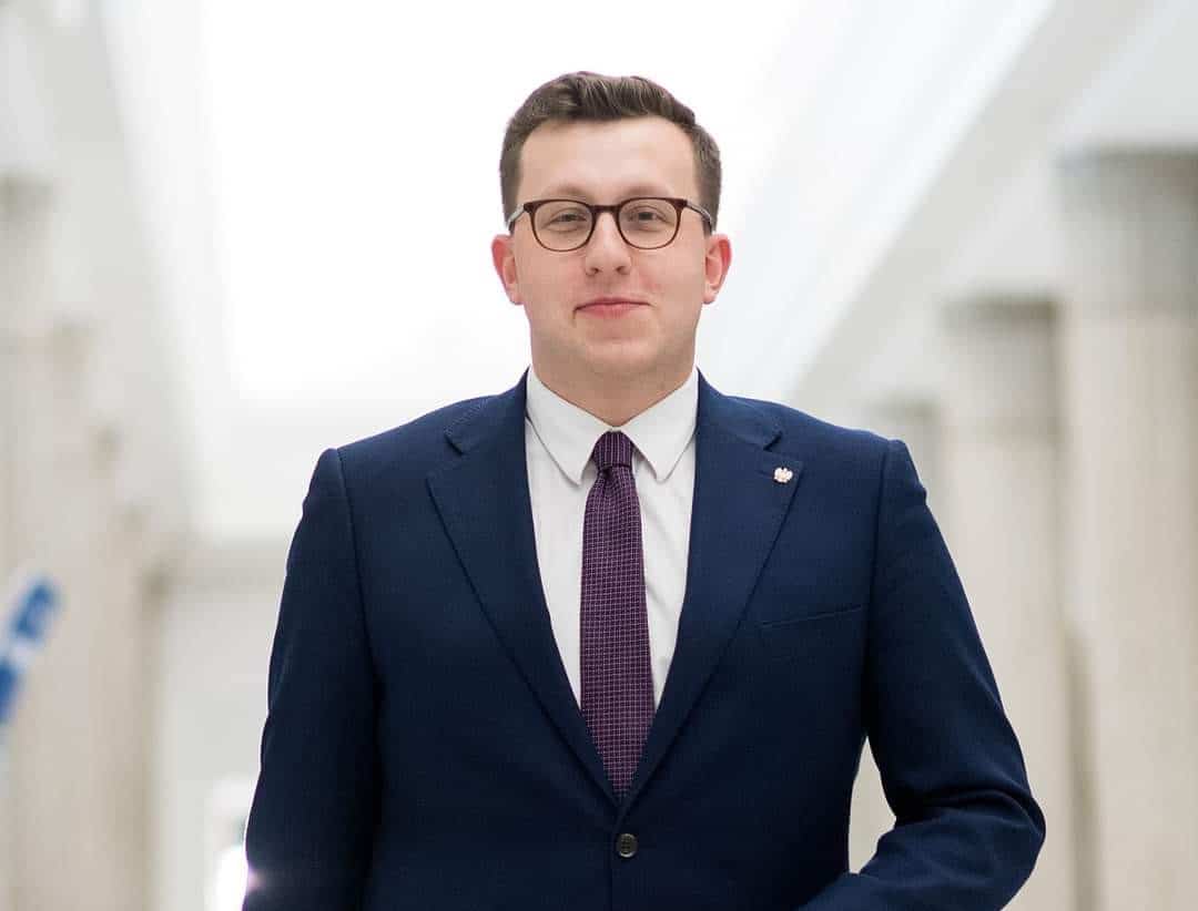 Grabarczyk wyrzucony z partii KORWiN, bo nazwał Putina zbrodniarzem?