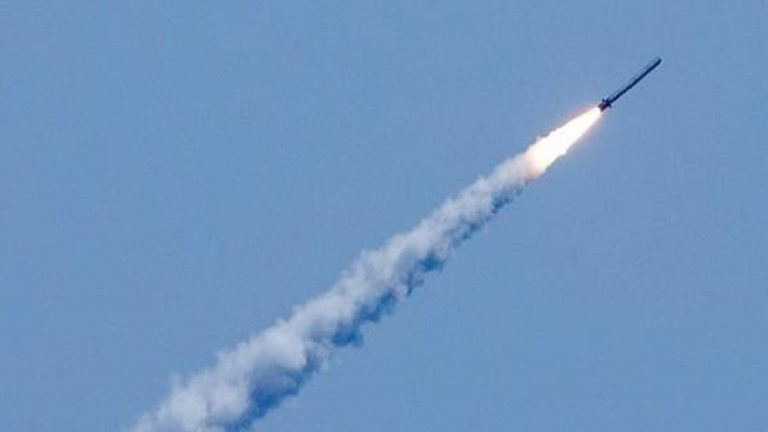 Zmasowany atak rakietowy na Ukrainie. „Najwięcej rosyjskich pocisków od początku wojny”