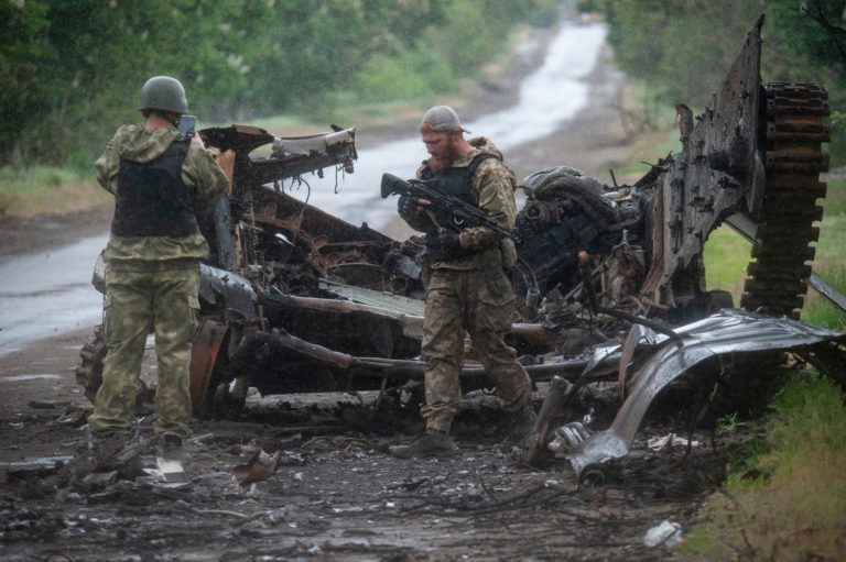Na Ukrainie uważa się za zaginionych ponad siedem tysięcy bojców