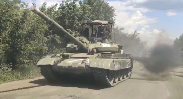 W obwodzie ługańskim siły rosyjskie zostały wzmocnione czołgami T-62