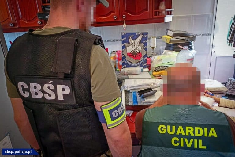 Wspólna akcja służb polskich i hiszpańskich. Poszukiwani wpadli na Wyspach Kanaryjskich
