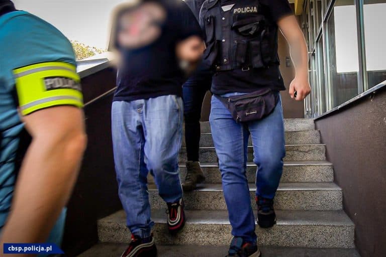 Miłośnicy motocykli podejrzani o przemyt narkotyków