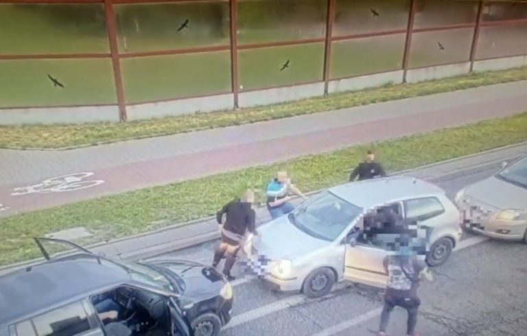 Sceny jak z gangsterskiego filmu. Policja udostępniła nagranie z zatrzymania Gruzinów