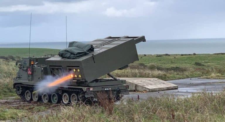 Ukraina otrzymała systemy rakietowe MLRS M270