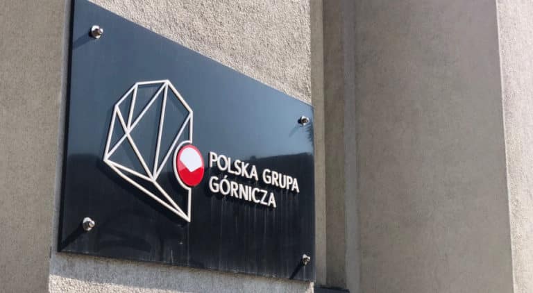 Grupa związkowców weszła do siedziby PGG, domagając się rozmów z rządem