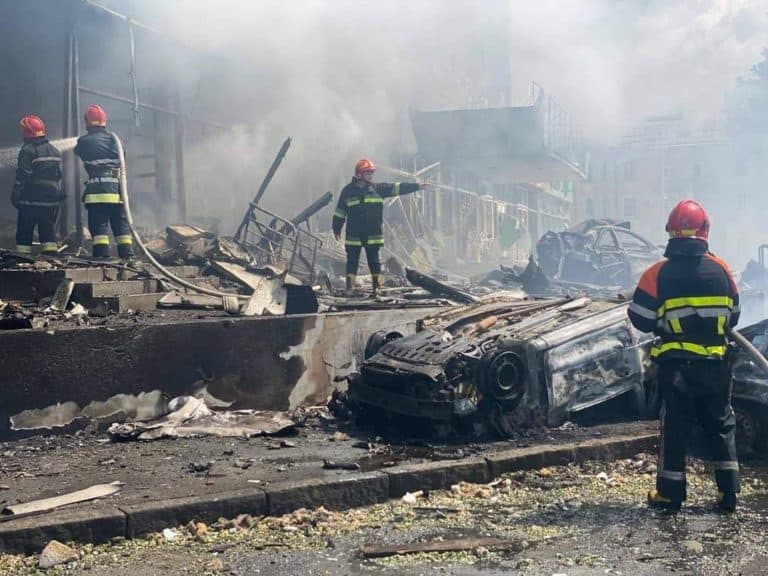 Atak rakietowy na Winnicę, nie żyje co najmniej 21 osób