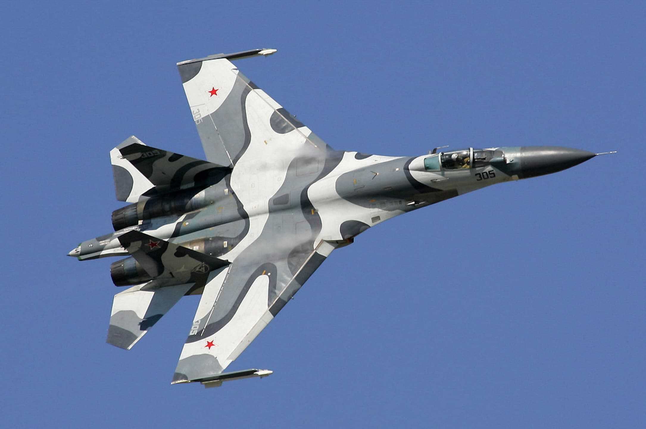 Minister obrony Wielkiej Brytanii: Rosyjski SU-27 wystrzelił pocisk w pobliżu brytyjskiego samolotu