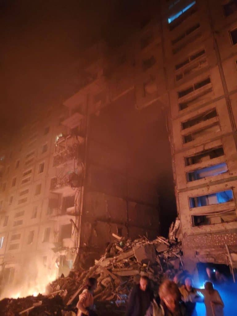 Wojska rosyjskie ostrzelały w niedzielę nad ranem miasto Zaporoże