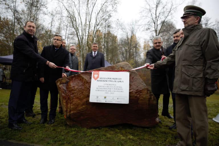 Aleja Polskiego Dziedzictwa Śląska – 100 dębów dla uczczenia 100-rocznicy powrotu części Górnego Śląska do Polski
