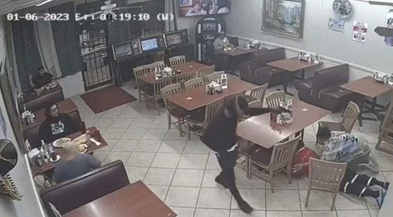 USA: Jeden z gości restauracji zastrzelił rabusia grożącego innym klientom